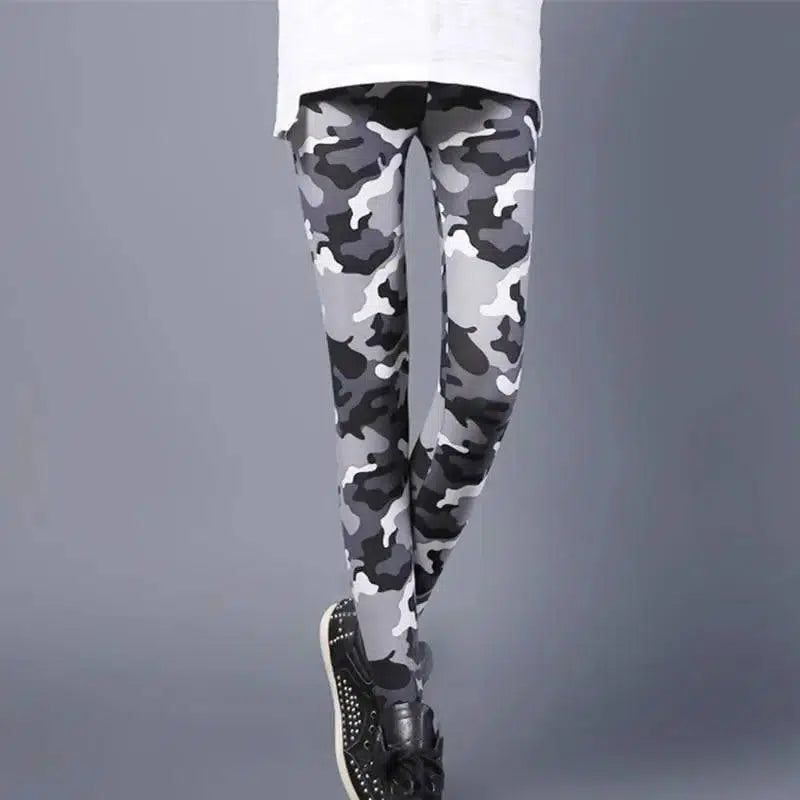 LOVEMI - Lovemi - Camouflage Slim Stretch Tight Yoga Pants Pencil