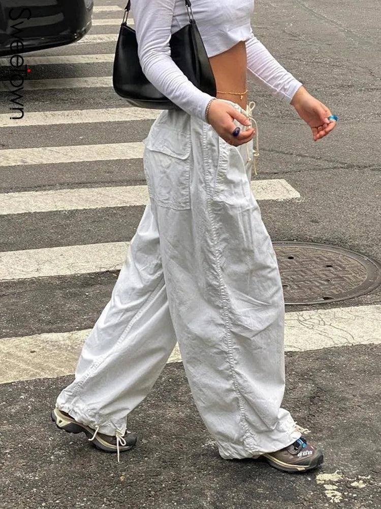 Sweetown Baggy White Sweatpants for Casual Comfort-1